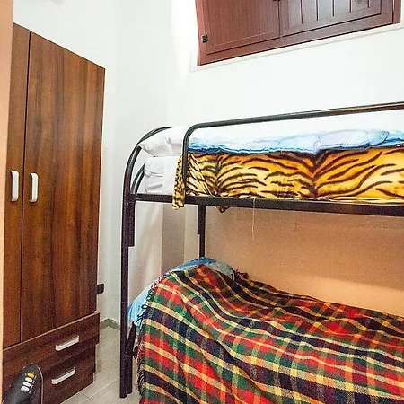 Apartment Sleeps 4 Air Con Wifi *